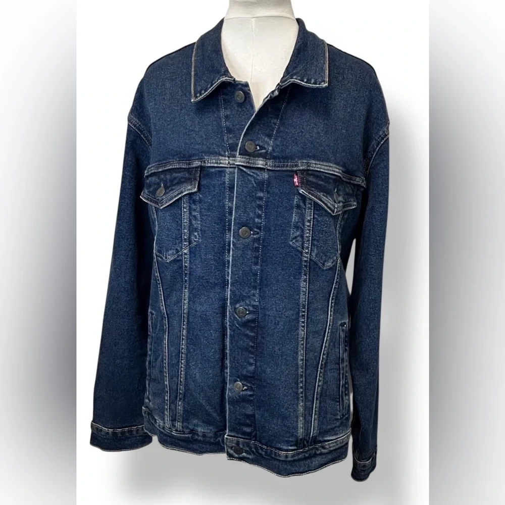 Levis stylish versatile